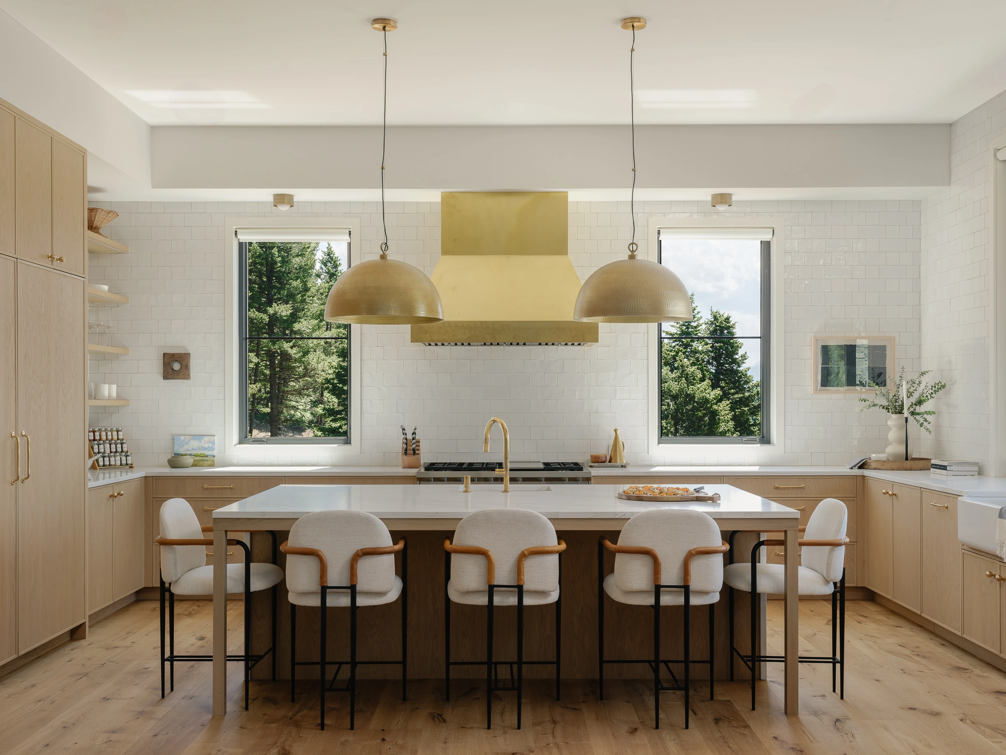 Bridger Mountains main house — interior design photographer Bozeman Montana, Resolute Ridge